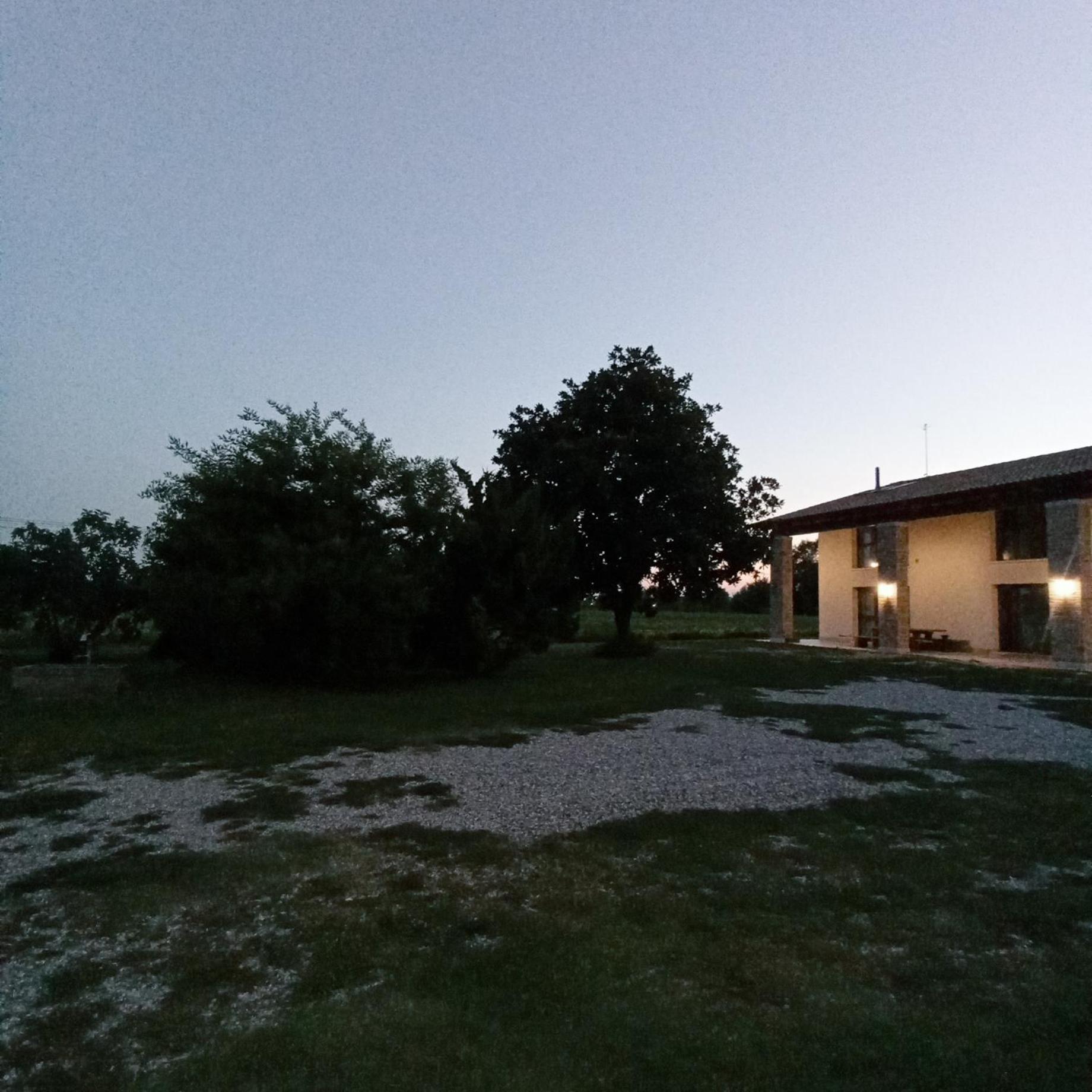 Agriturismo Trabucco Casale sul Sile Luaran gambar